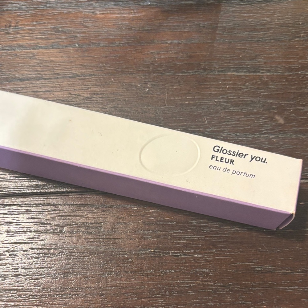 Glossier You Fleur Eau de Parfum - Cream and Purple
